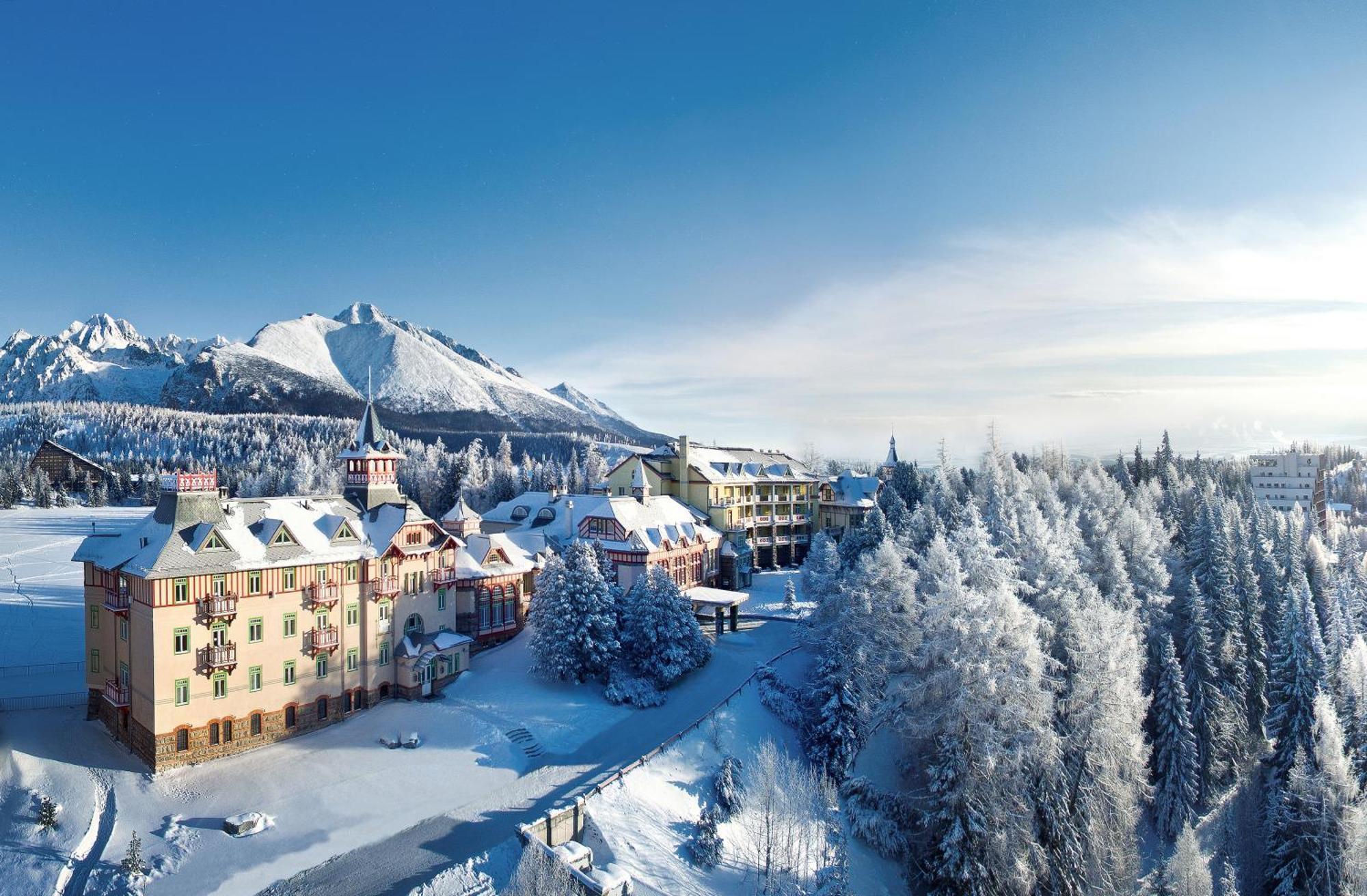 Grand Hotel Kempinski High Tatras Strbske Pleso Exterior photo The resort in 2016