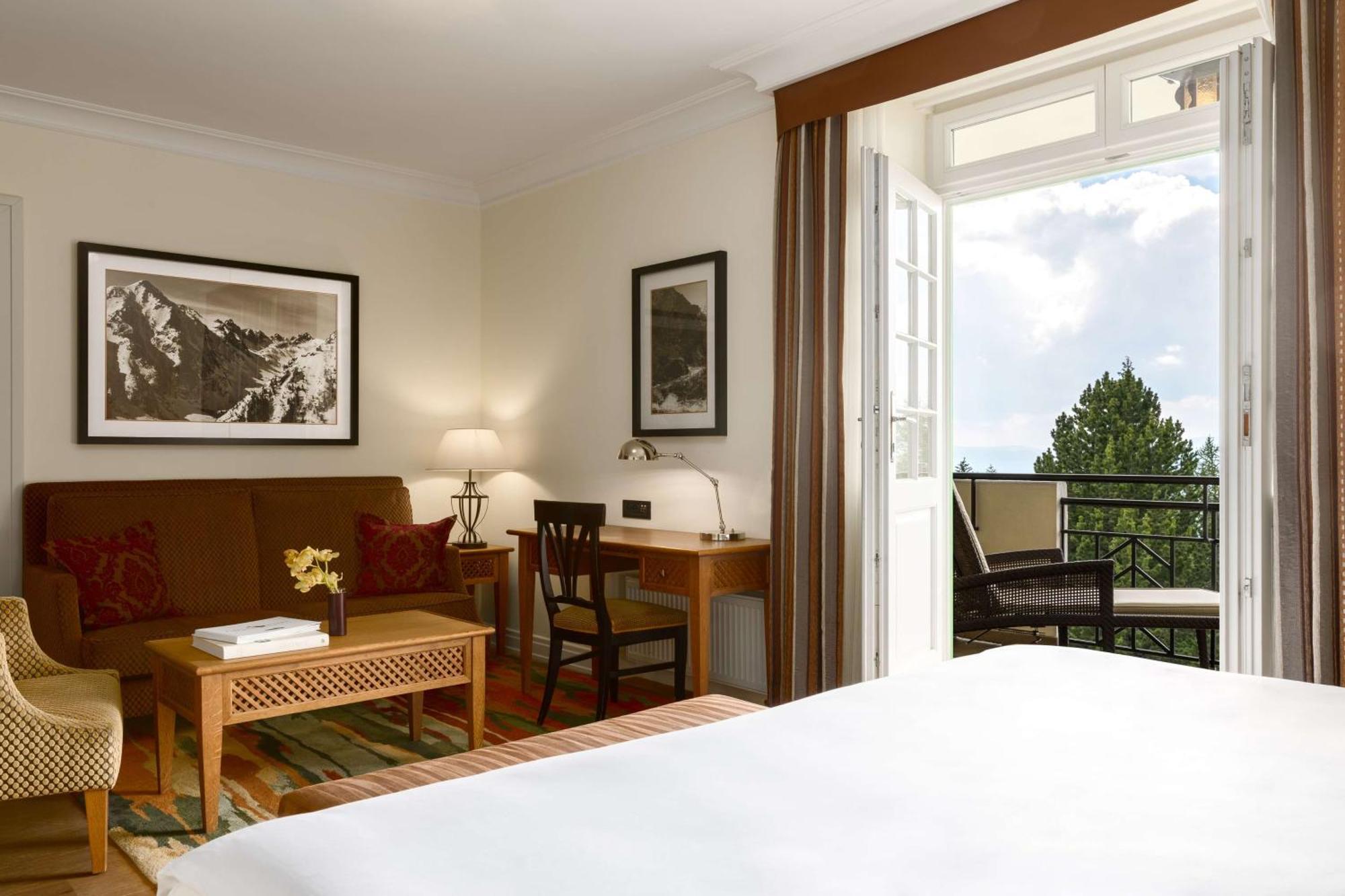 Grand Hotel Kempinski High Tatras Strbske Pleso Exterior photo