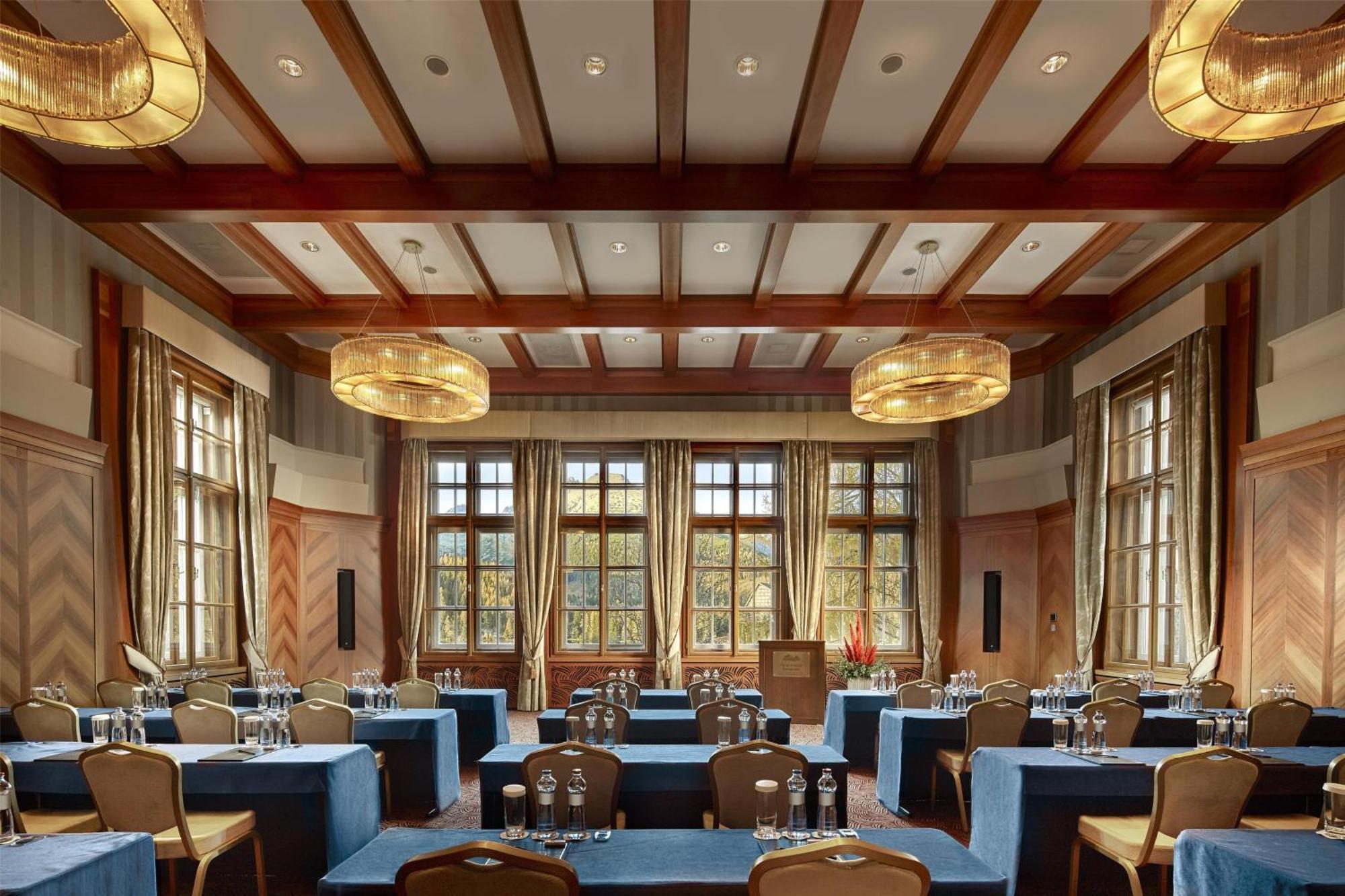 Grand Hotel Kempinski High Tatras Strbske Pleso Exterior photo