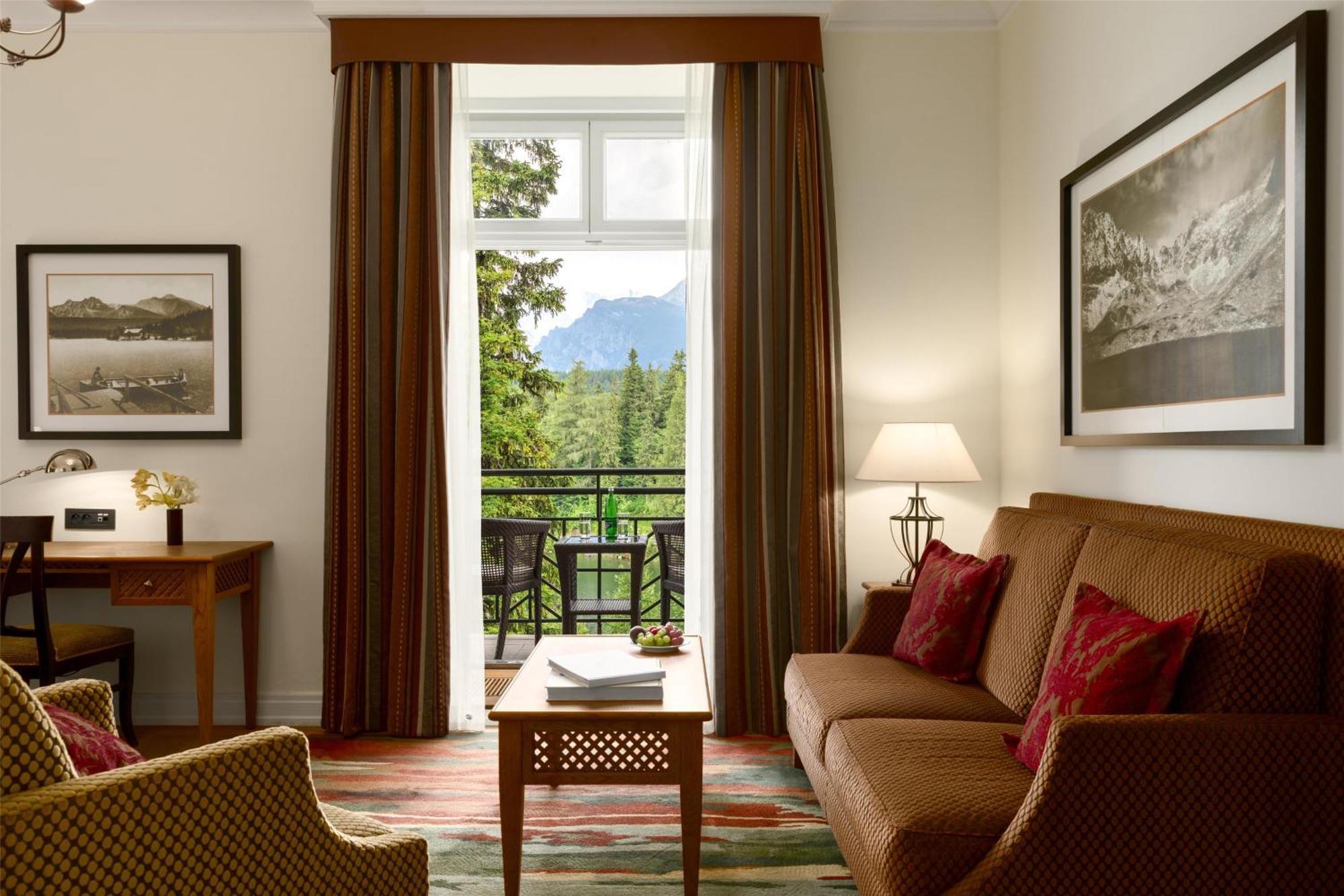Grand Hotel Kempinski High Tatras Strbske Pleso Exterior photo